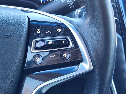 Used 2016 Cadillac XTS Luxury image 29