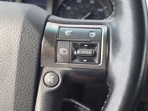 Used 2014 Lexus GX 460 w/ Premium Package AWD/4WD image 31