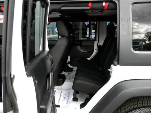 Used 2017 Jeep Wrangler Unlimited Sport w/ Quick Order Package 24S image 12