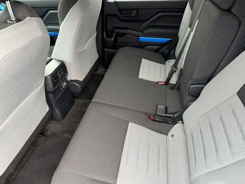 Used 2025 Toyota 4Runner TRD Off-Road image 13