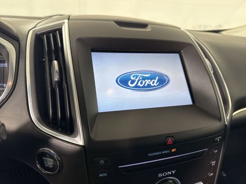 Used 2015 Ford Edge Titanium w/ Equipment Group 301A image 6