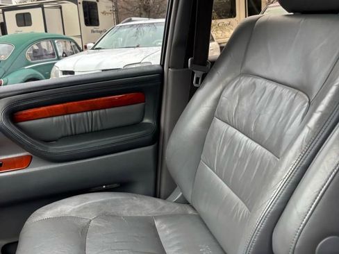 Used 2000 Lexus LX 470 4WD image 42