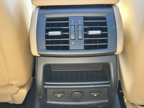 Used 2017 BMW X3 xDrive28i image 30