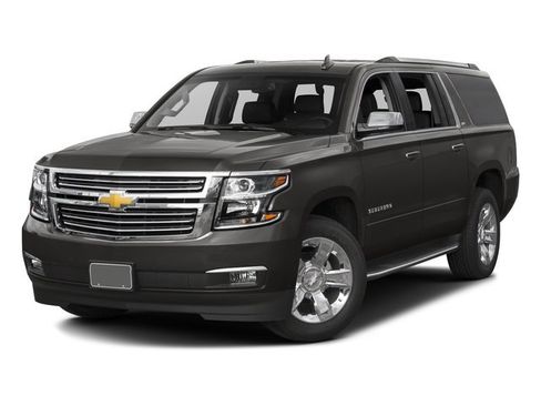 Used 2016 Chevrolet Suburban LTZ image 4