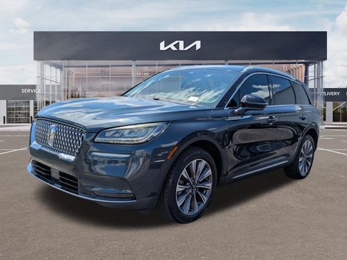 Used 2020 Lincoln Corsair Reserve w/ Elements Package FWD image 6