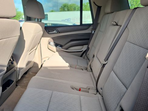 Used 2018 Chevrolet Tahoe LS RWD image 5
