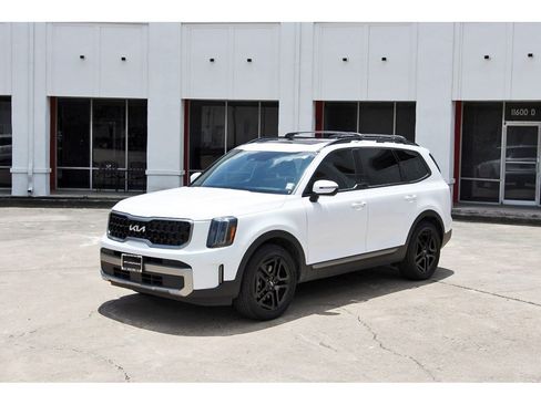Certified 2023 Kia Telluride EX X-Line AWD/4WD image 3