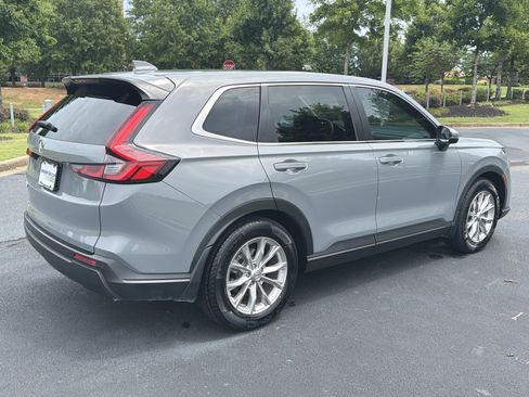 Used 2024 Honda CR-V EX-L image 9