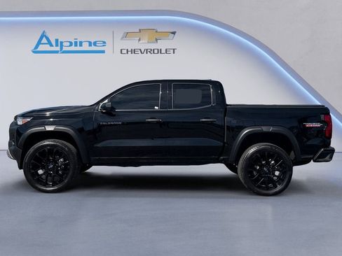 Used 2023 Chevrolet Colorado Trail Boss w/ Advanced Trailering Package AWD/4WD image 2