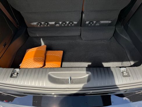 New 2026 Chrysler Pacifica Pinnacle w/ Trailer Tow Group image 23