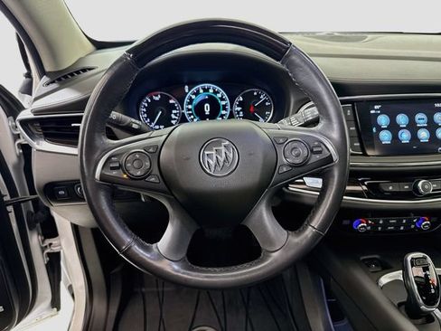 Used 2019 Buick Enclave Avenir w/ Avenir Technology Package AWD/4WD image 13