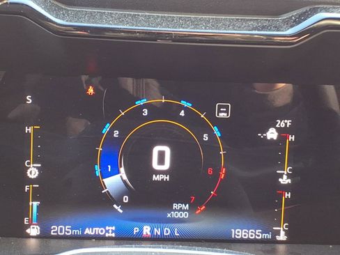 Used 2023 Chevrolet Colorado LT w/ LT Convenience Package II image 22