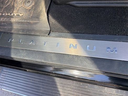 Used 2023 Ford F350 Platinum image 5