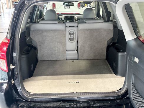 Used 2008 Toyota RAV4 Limited AWD/4WD image 25