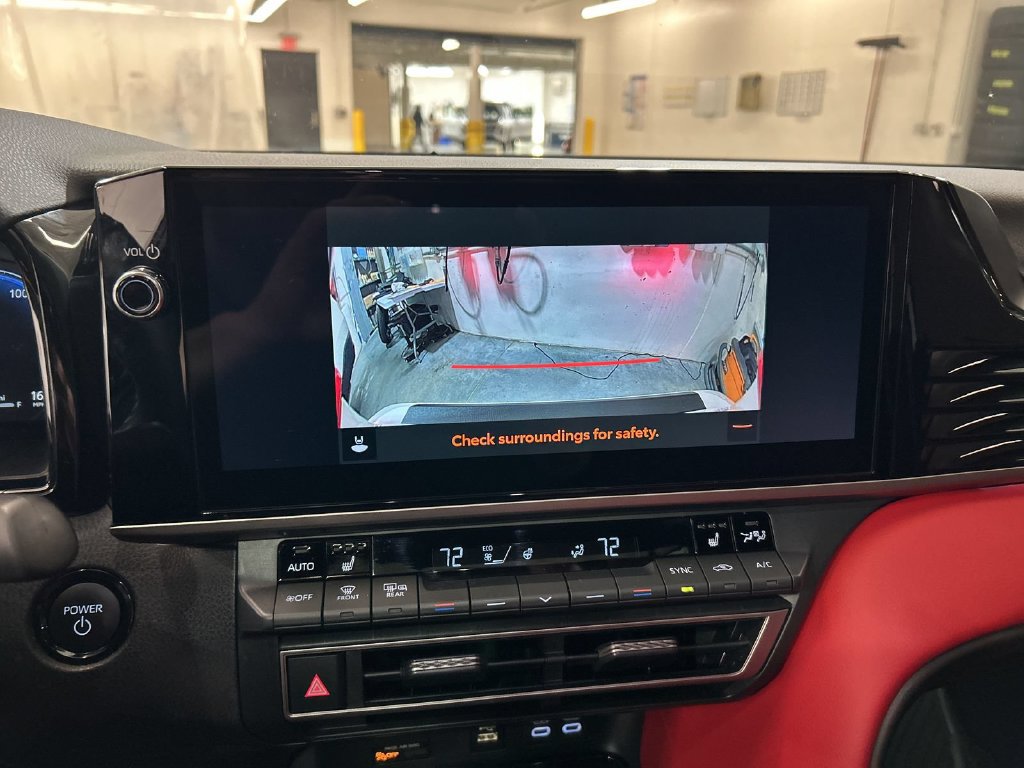 Used 2025 Toyota Camry XSE FWD image 13