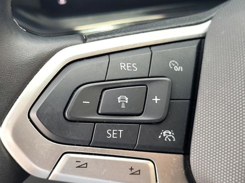 Used 2024 Volkswagen Taos S image 17