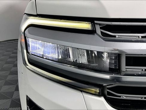 Used 2022 Ford Expedition Platinum RWD image 33