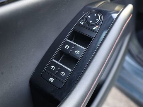 Used 2024 MAZDA MAZDA3 s image 18