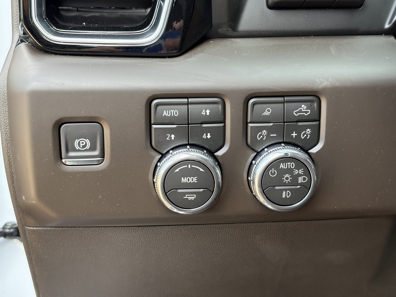 Used 2026 GMC Sierra 1500 Denali AWD/4WD image 25