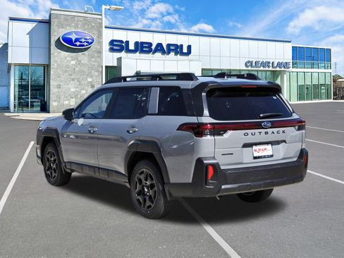 Certified 2026 Subaru Outback Limited AWD/4WD image 3