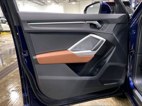 Certified 2023 Audi Q3 2.0T Premium Plus w/ Premium Plus Package image 23