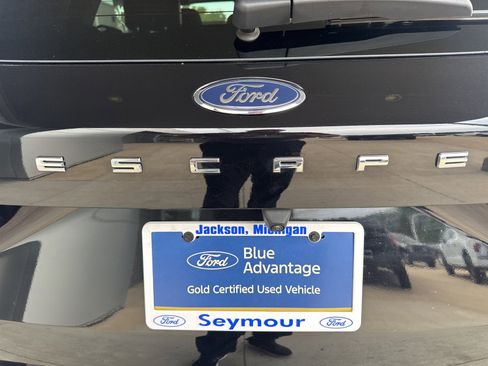 Certified 2024 Ford Escape ST-Line w/ Tech Pack #1 image 14