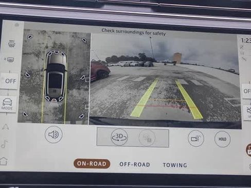 New 2025 Land Rover Range Rover SE image 22