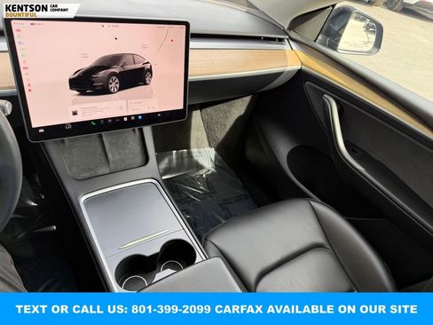 Used 2023 Tesla Model Y Long Range image 20