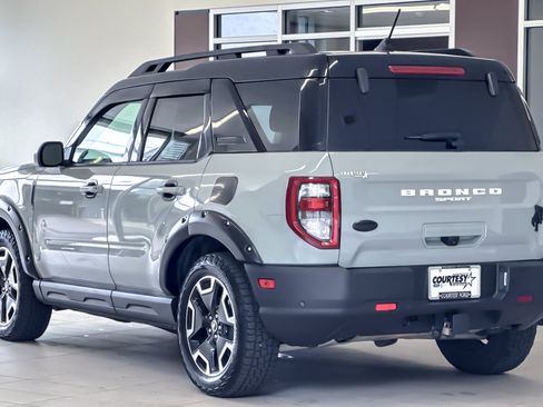 Certified 2022 Ford Bronco Sport Outer Banks w/ Tech Package AWD/4WD image 6