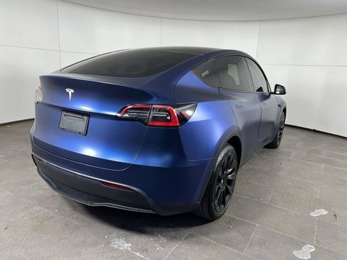Used 2020 Tesla Model Y Long Range image 7