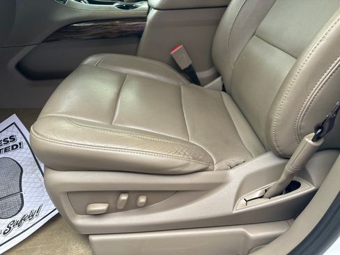 Used 2018 GMC Yukon SLT w/ Open Road Package AWD/4WD image 24