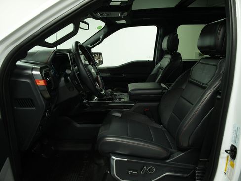 Used 2025 Ford F150 Raptor AWD/4WD image 33