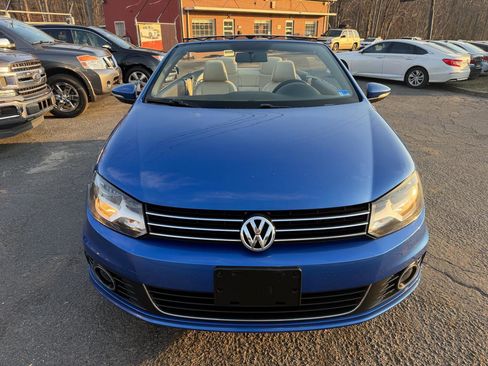 Used 2012 Volkswagen Eos Komfort image 2
