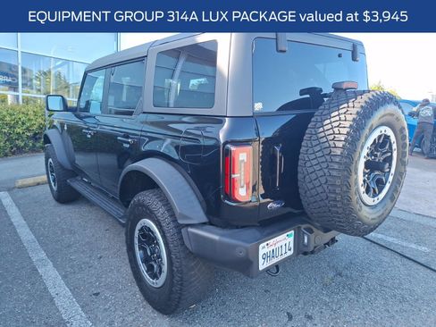 Used 2023 Ford Bronco Outer Banks w/ Sasquatch Package AWD/4WD image 6