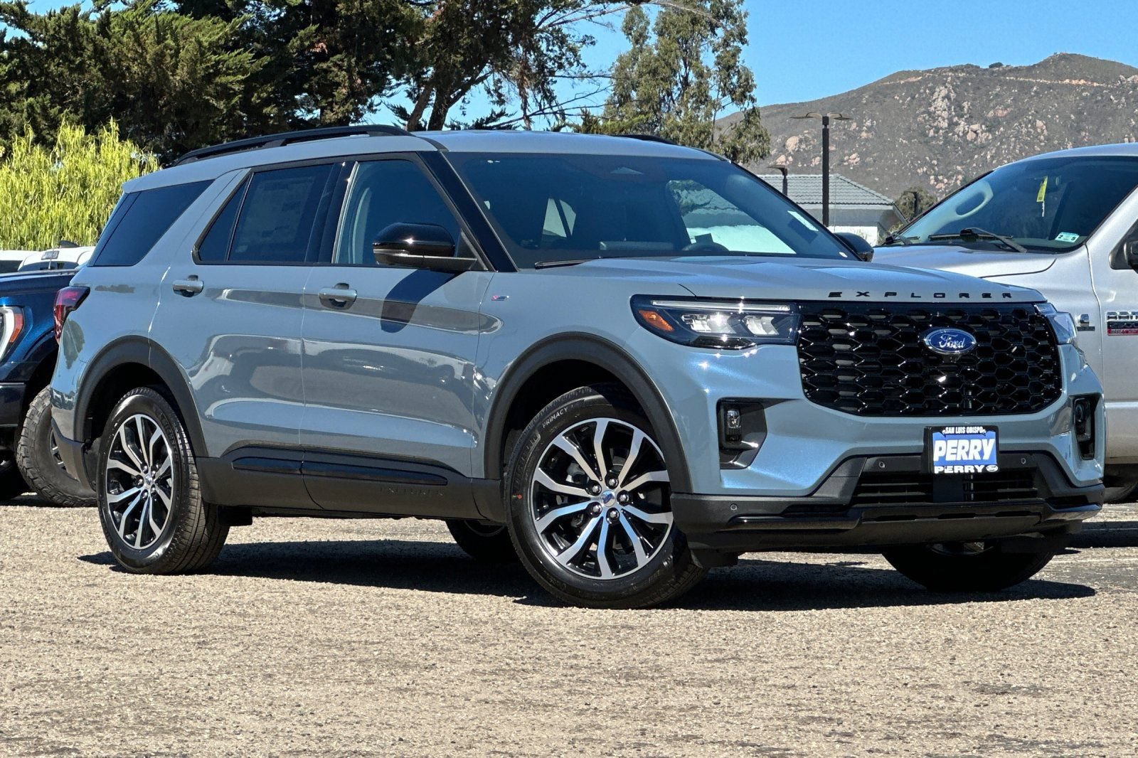 New 2025 Ford Explorer ST-Line RWD image 1