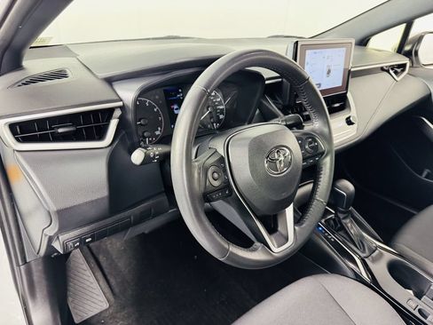 Used 2024 Toyota Corolla SE w/ SE Premium Package FWD image 8