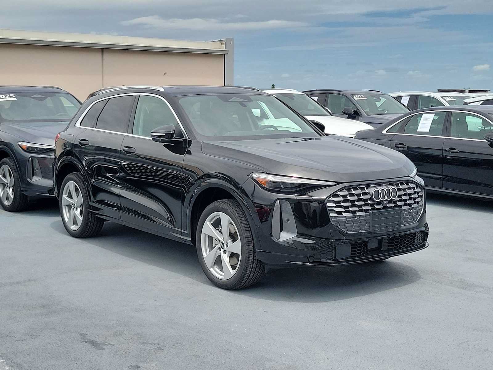 New 2026 Audi Q5 Premium Plus AWD/4WD image 8