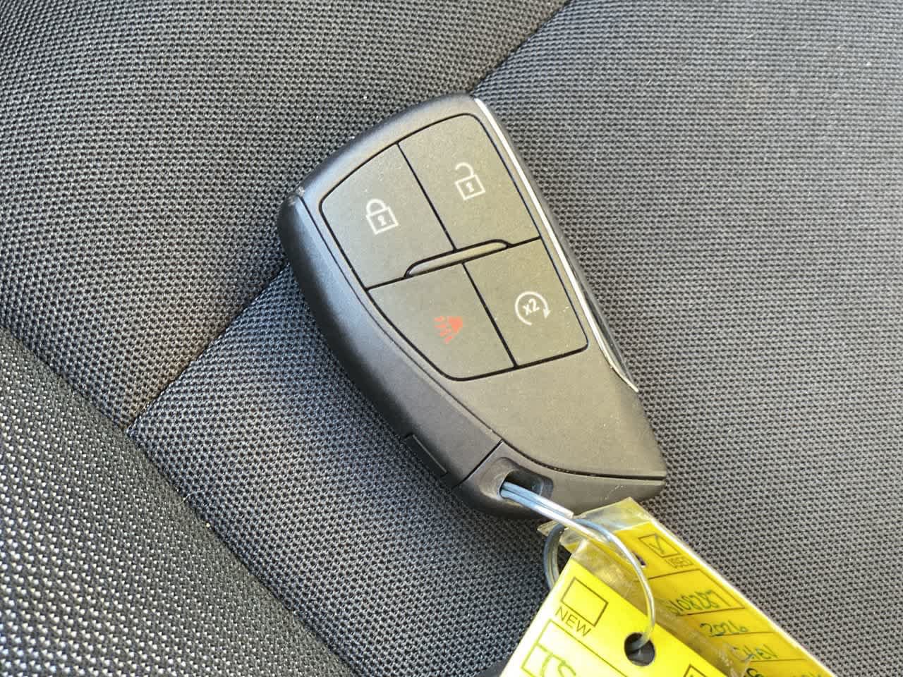Used 2026 Chevrolet Equinox EV LT FWD image 25