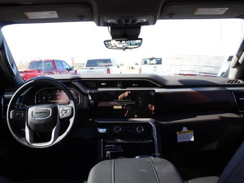 New 2026 GMC Sierra 1500 Denali w/ Denali Reserve Package image 11