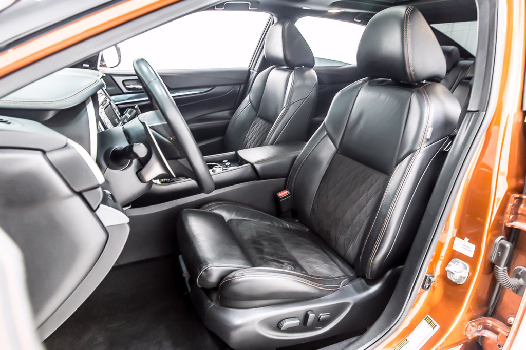 Used 2021 Nissan Maxima SR w/ Sport Mat Group FWD image 31