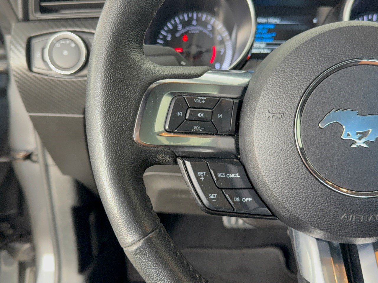 Used 2021 Ford Mustang Coupe RWD image 18