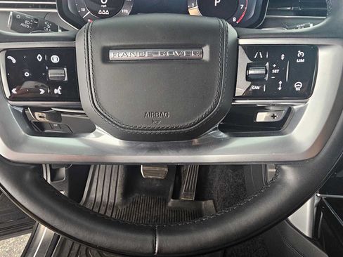 Used 2025 Land Rover Range Rover Long Wheelbase Autobiography AWD/4WD image 22