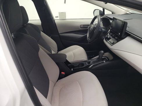 Used 2022 Toyota Corolla LE w/ Carpet Mat Package (TMS) image 21