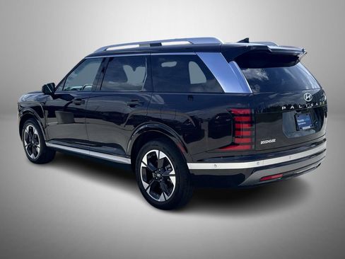 Certified 2026 Hyundai Palisade Limited AWD/4WD image 7