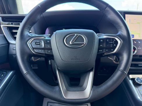Used 2024 Lexus GX 550 w/ Accessory Package (Z1) AWD/4WD image 20