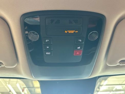 Used 2024 Kia Carnival SX FWD image 39