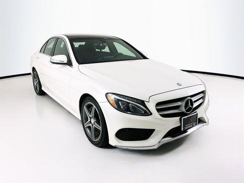 Used 2015 Mercedes-Benz C 400 4MATIC image 1