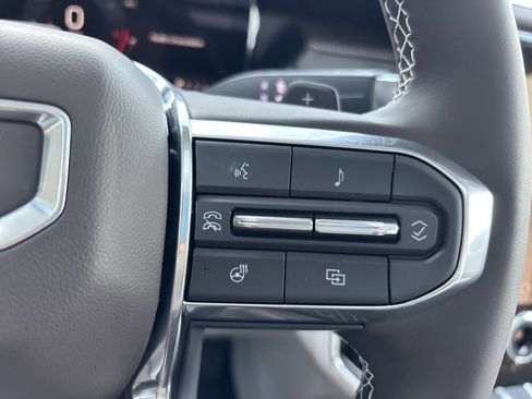 New 2026 GMC Acadia Denali w/ Super Cruise Package image 35