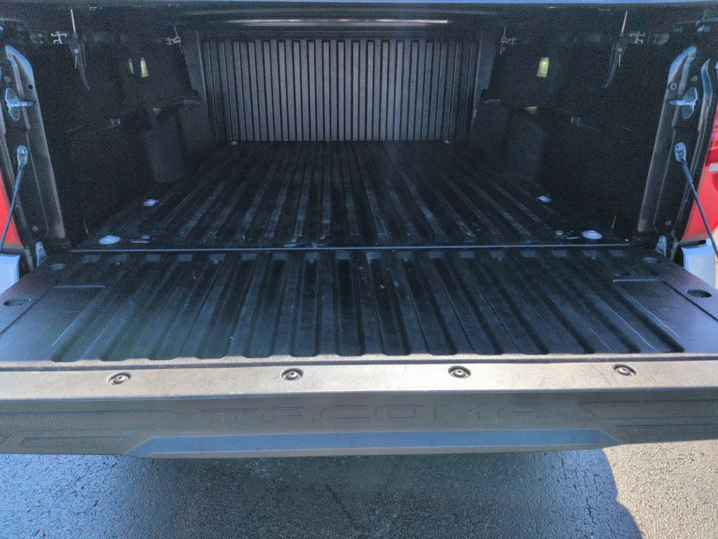 Used 2024 Toyota Tacoma TRD Off-Road AWD/4WD image 23