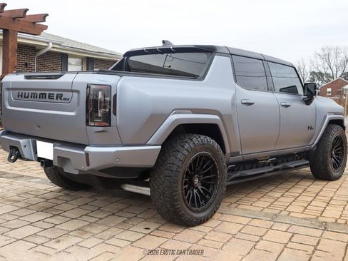 Used 2023 GMC Hummer EV Edition 1 AWD/4WD image 8